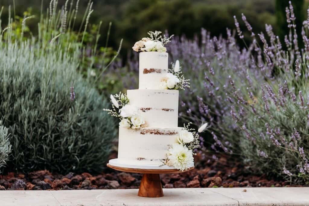 Décoration florale de mariage au Domaine de la Bouverie