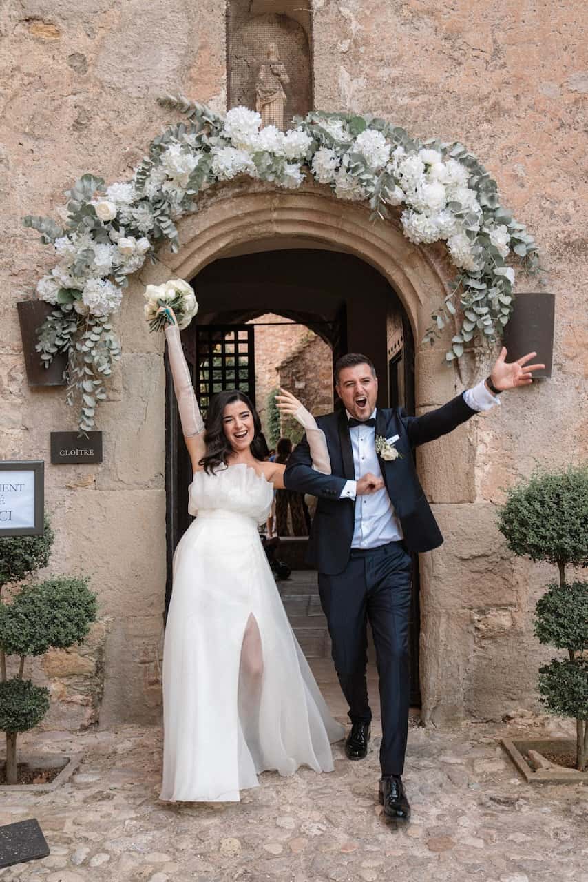 Décoration florale de mariage au Château Sainte-Roseline