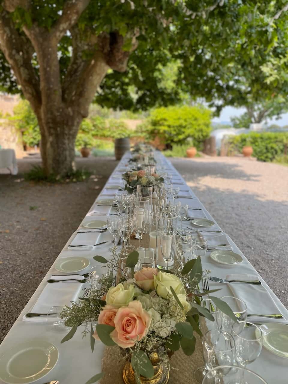 Décoration florale de mariage au Château des Demoiselles