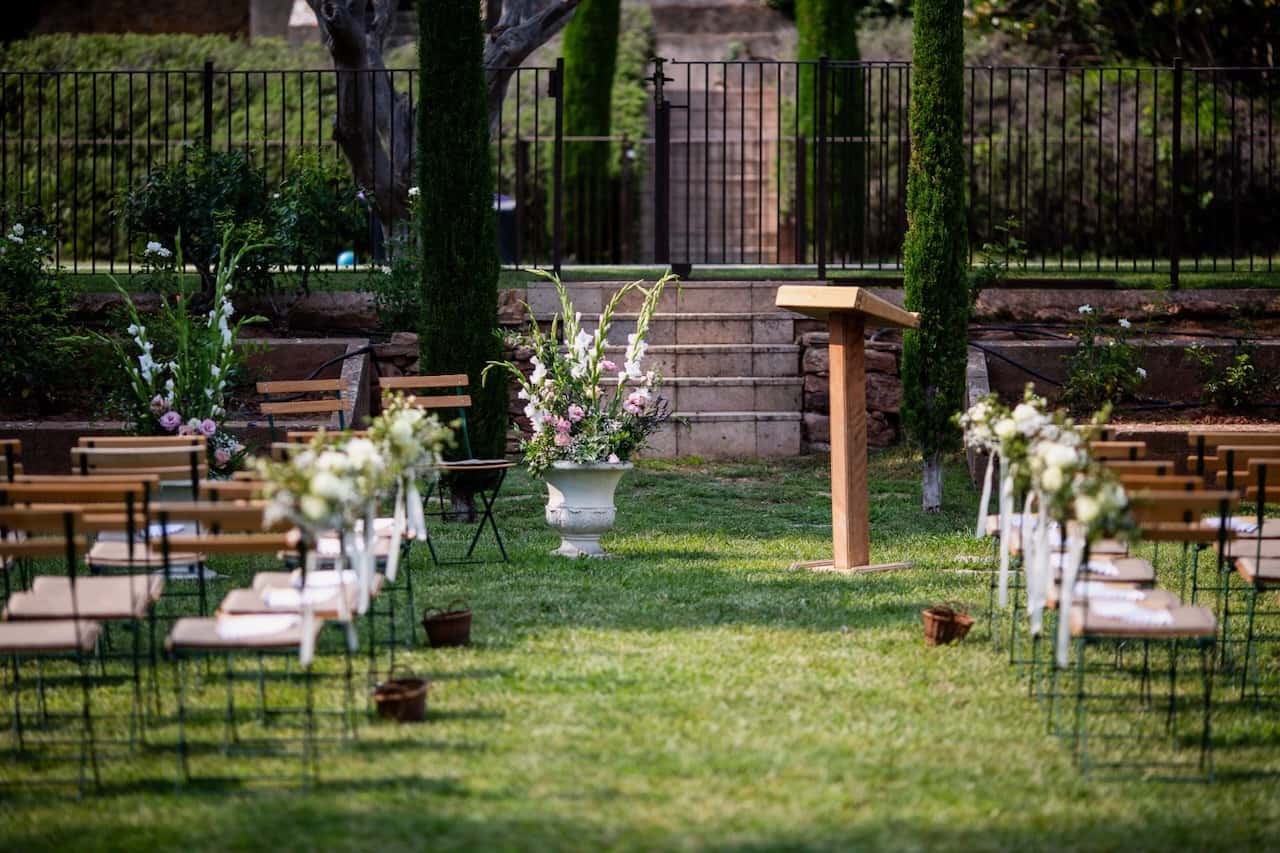 Décoration florale de mariage au Château des Demoiselles