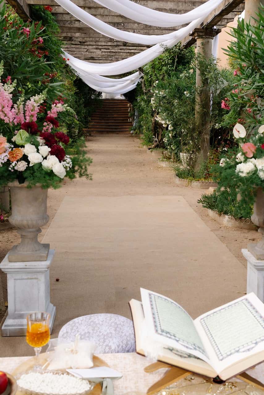 Décoration florale de mariage au Château de Vaucouleurs