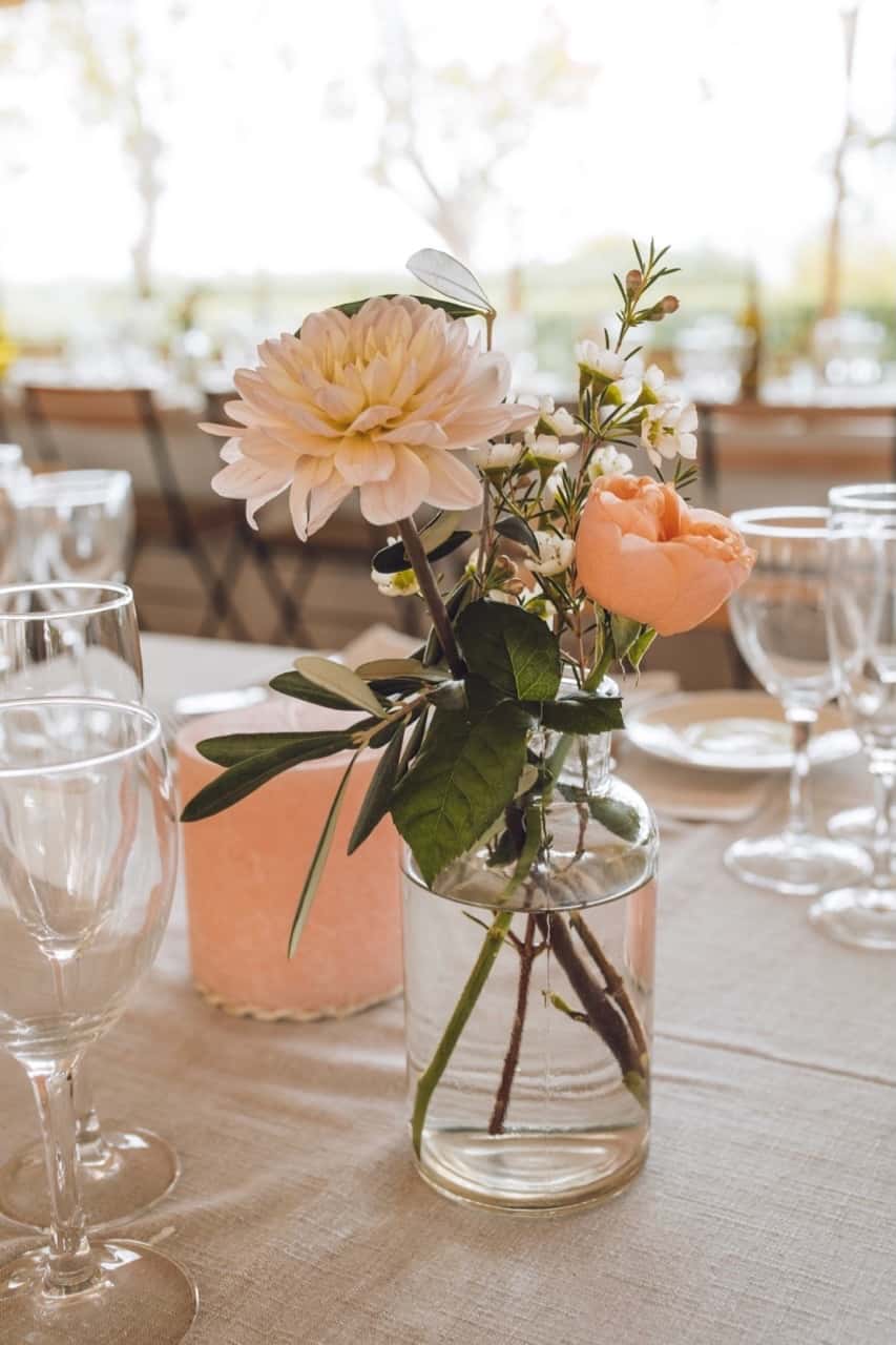 Décoration florale de mariage au Château des Demoiselles
