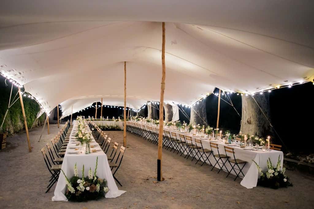 Décoration florale de mariage au Château Sainte-Roseline