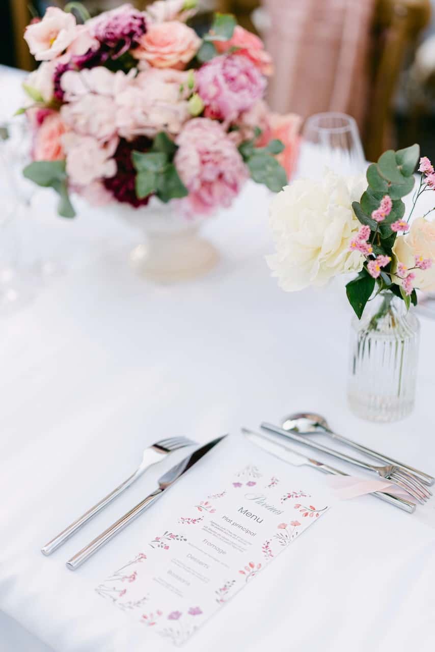 Décoration florale de mariage au Château de Vaucouleurs