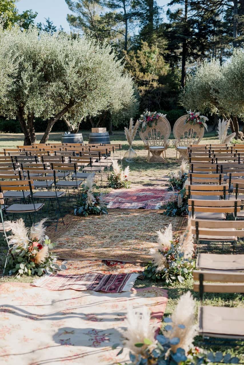 Décoration florale de mariage au Château Sainte-Roseline