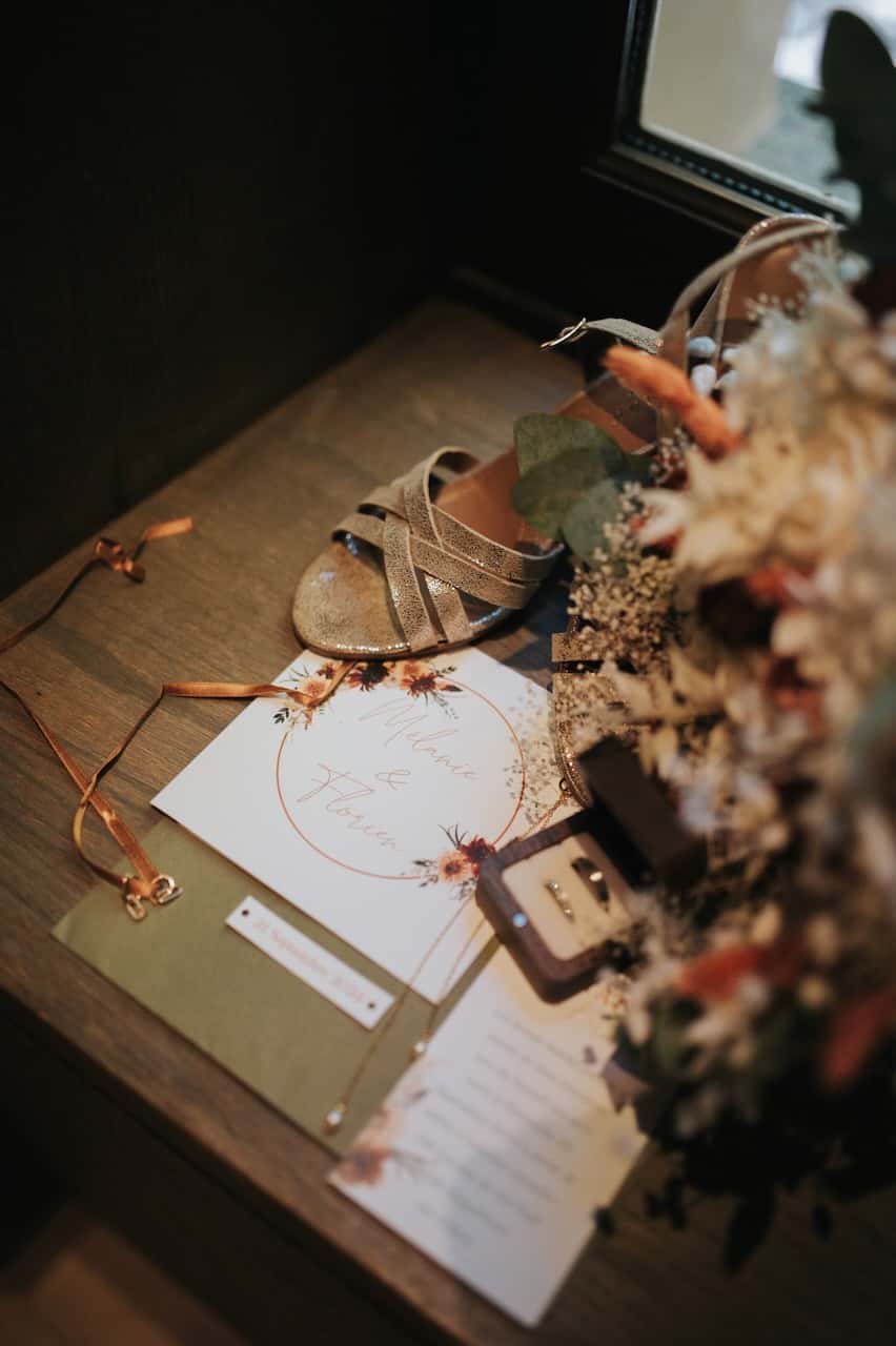 Décoration florale de mariage au Château Sainte-Roseline