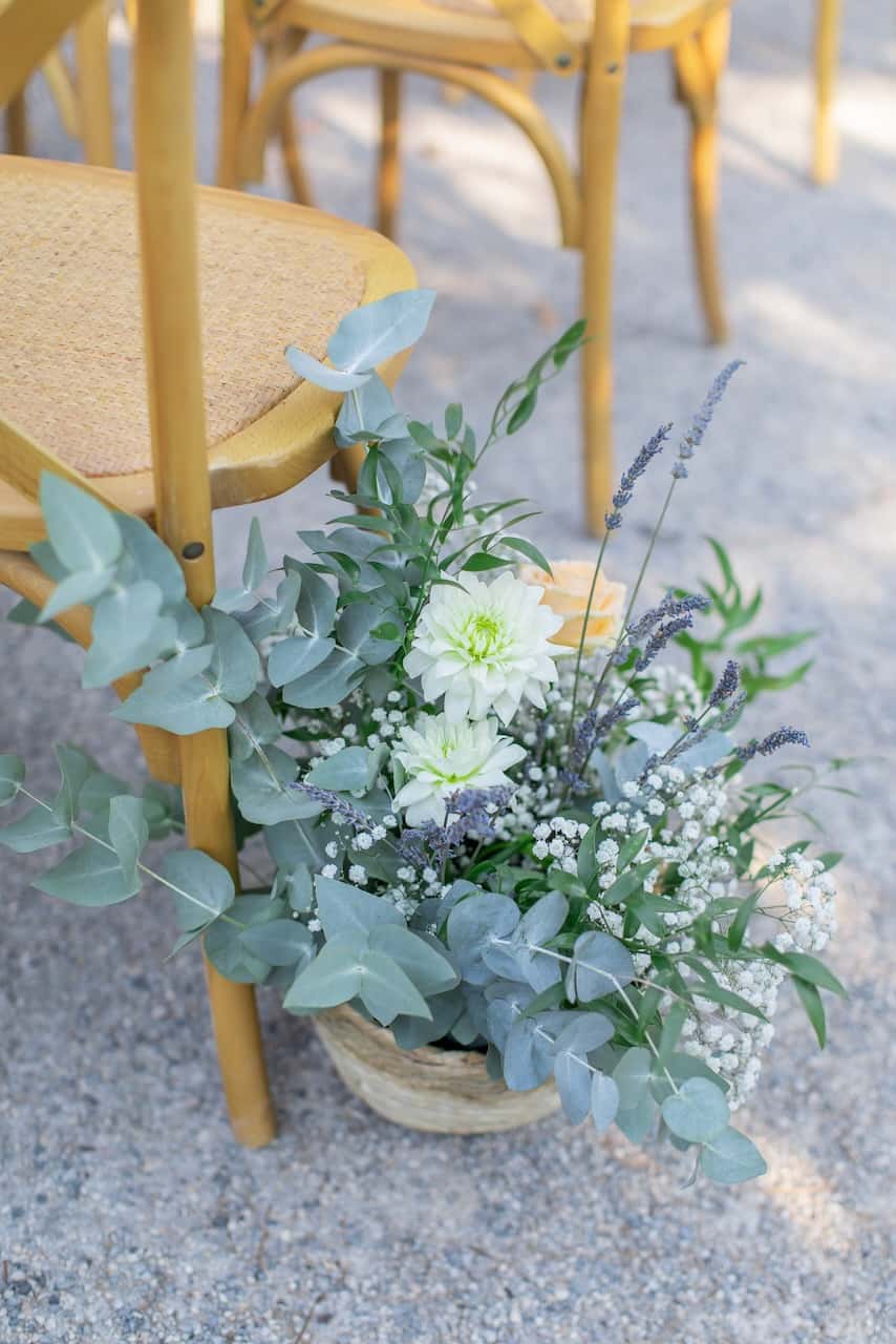 Décoration florale de mariage au Château La Font du Broc
