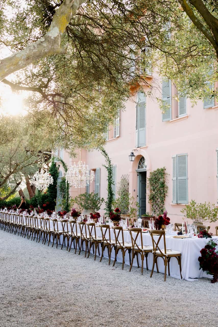 Décoration florale de mariage au Château de Vaucouleurs