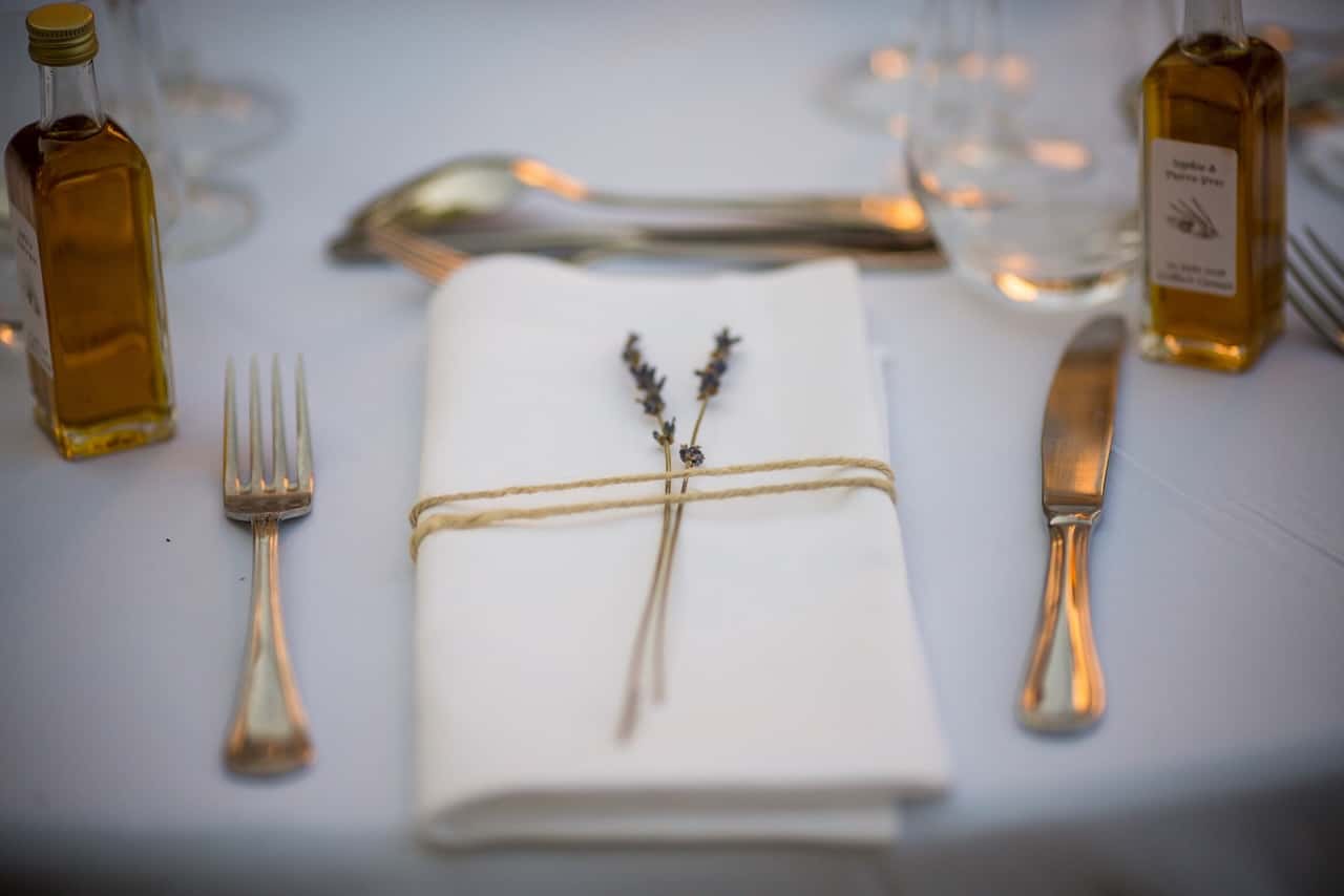 Décoration florale de mariage au Château Colbert