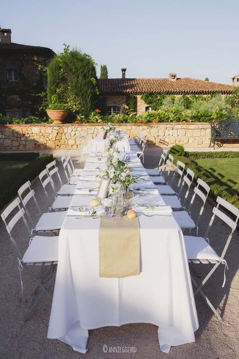Décoration florale de mariage au Château La Font du Broc
