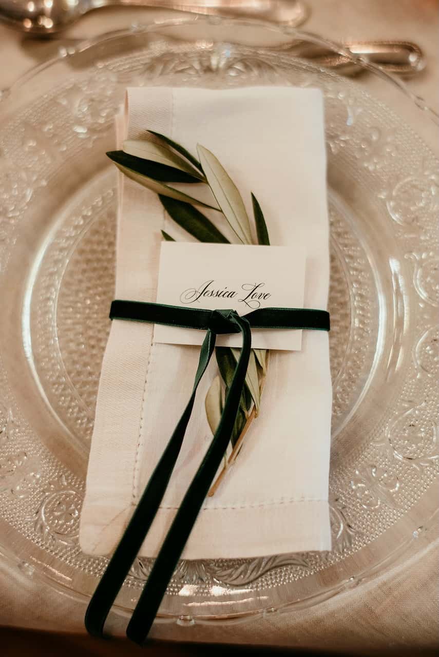 Décoration florale de mariage au Château La Font du Broc
