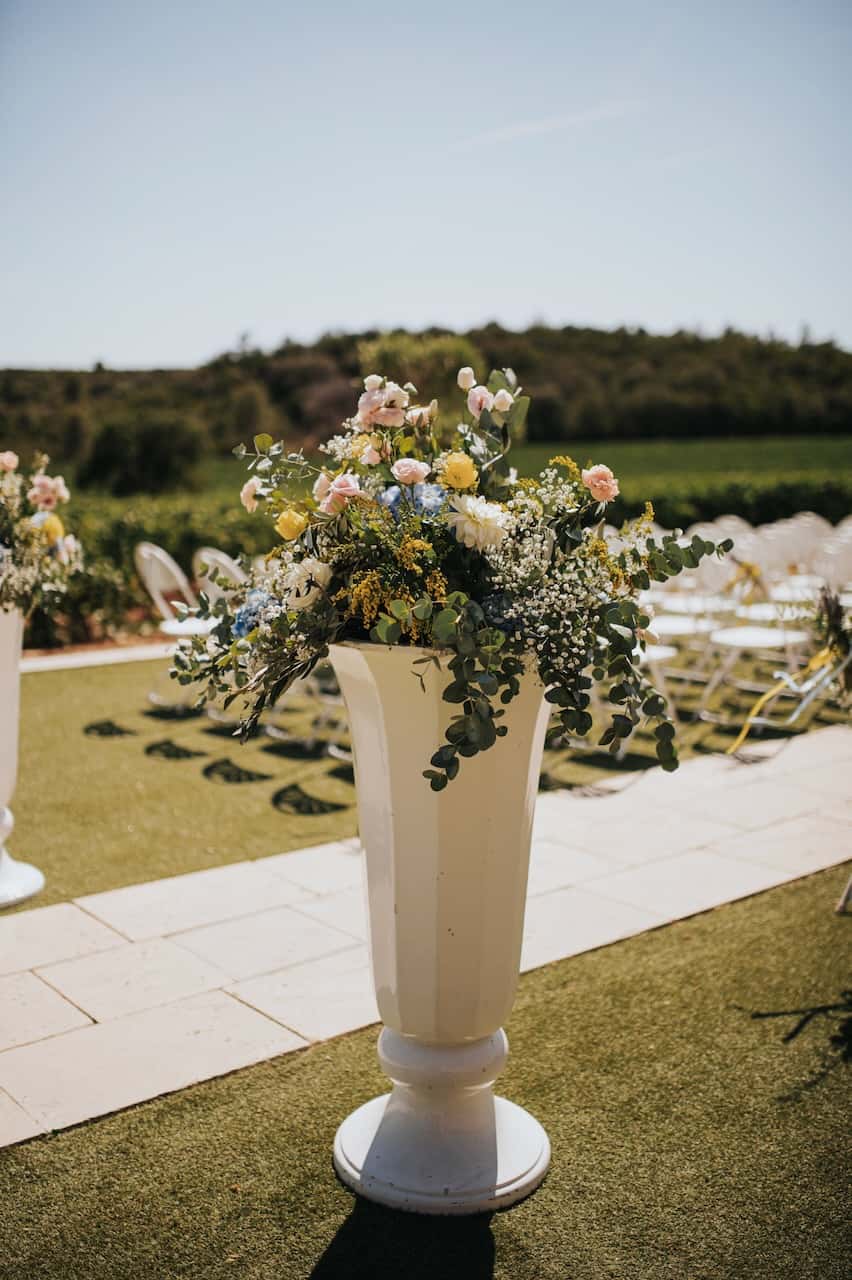 Décoration florale de mariage au Domaine de la Bouverie