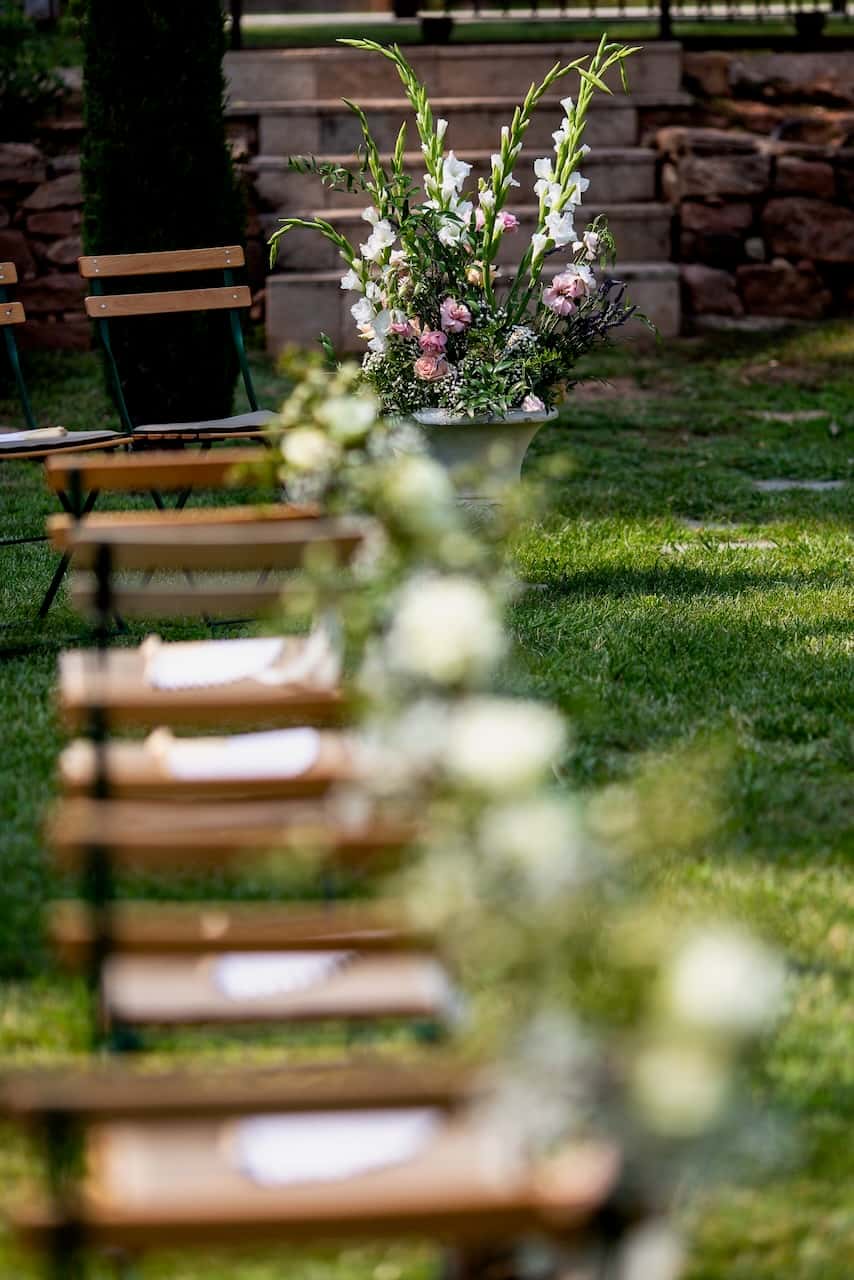 Décoration florale de mariage au Château des Demoiselles